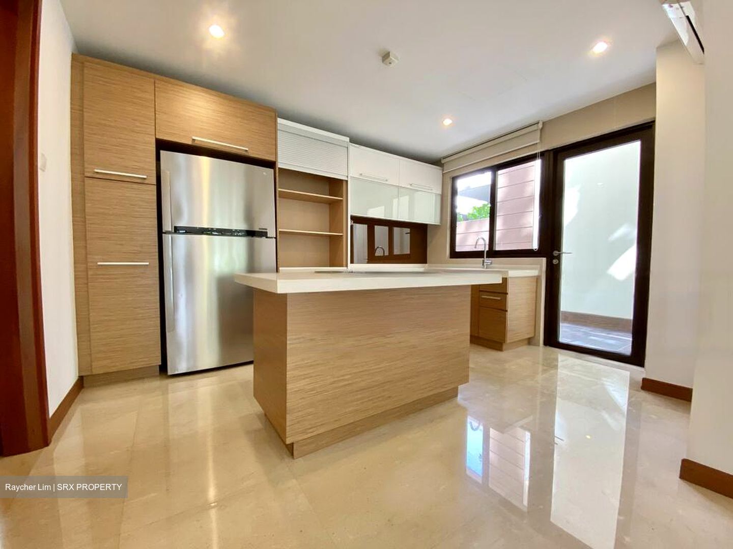 Lornie Road (D11), Terrace #466808621
